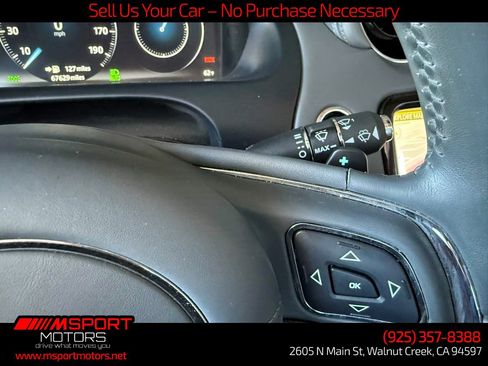 Used 2019 Jaguar XJ L Portfolio RWD image 31