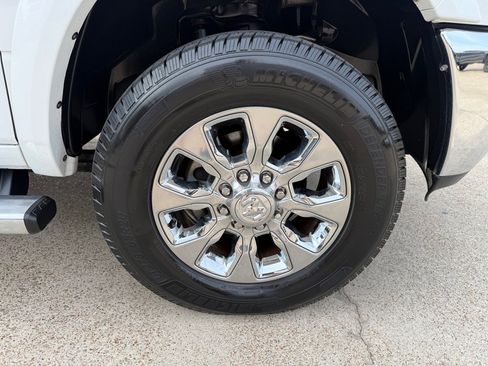 Used 2018 RAM 2500 Laramie image 18