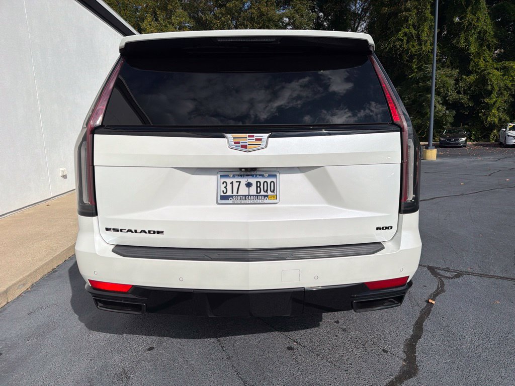 Used 2022 Cadillac Escalade ESV Sport Platinum AWD/4WD image 11