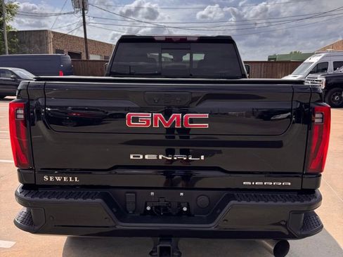 Used 2024 GMC Sierra 2500 Denali w/ Denali Reserve Package image 7