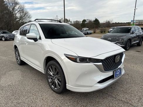New 2025 MAZDA CX-5 Signature image 1