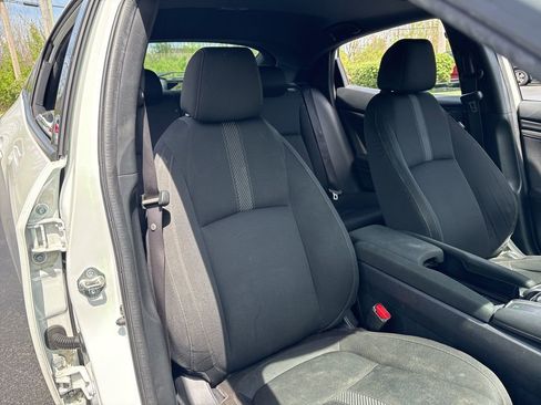 Used 2019 Honda Civic EX image 41