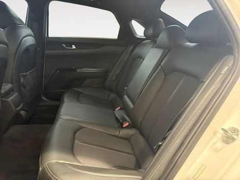 Used 2022 Kia K5 GT-Line w/ GT-Line Awd Premium Package image 11