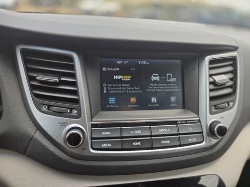 Used 2018 Hyundai Tucson SEL AWD/4WD image 19