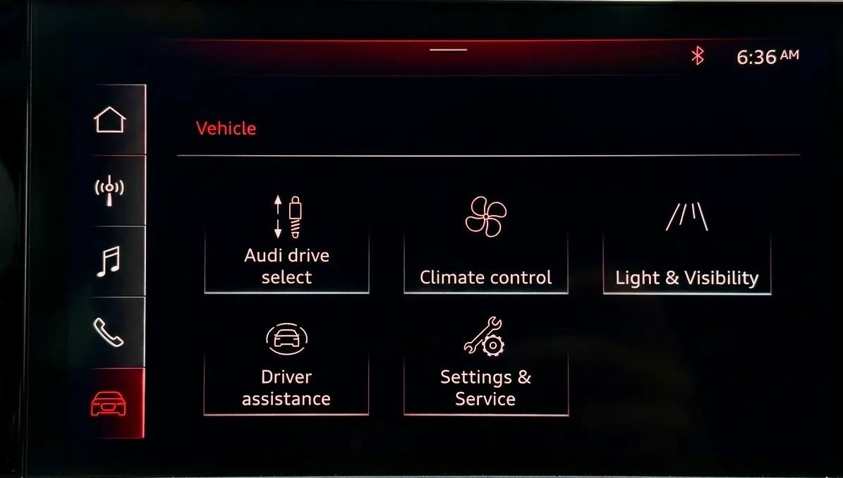 Used 2019 Audi Q3 2.0T Premium AWD/4WD image 16