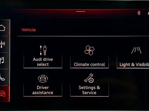 Used 2019 Audi Q3 2.0T Premium AWD/4WD image 16