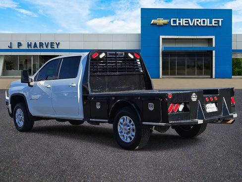 Used 2022 Chevrolet Silverado 3500 LT w/ Convenience Package image 6