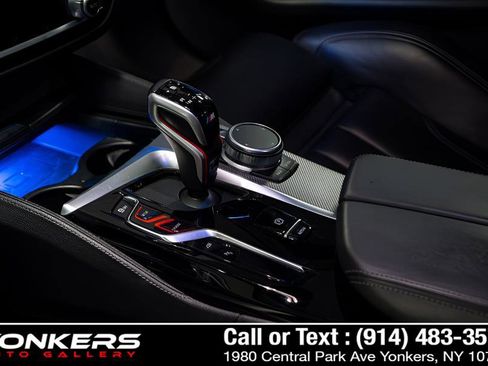 Used 2022 BMW M5 image 47