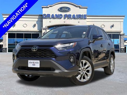 Used 2025 Toyota RAV4 XLE Premium FWD image 1