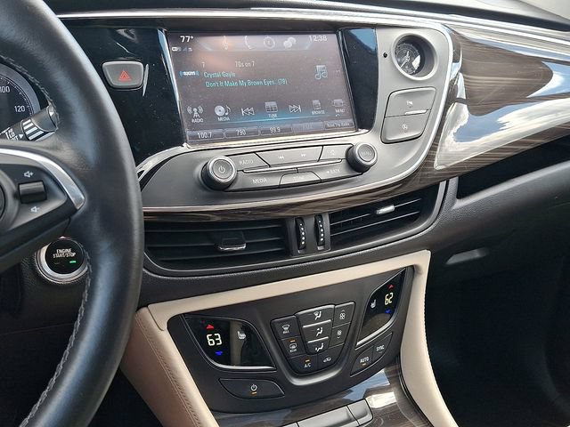 Used 2020 Buick Envision Essence AWD/4WD image 19