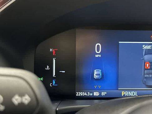 Used 2025 Ford Escape ST-Line Select AWD/4WD image 16