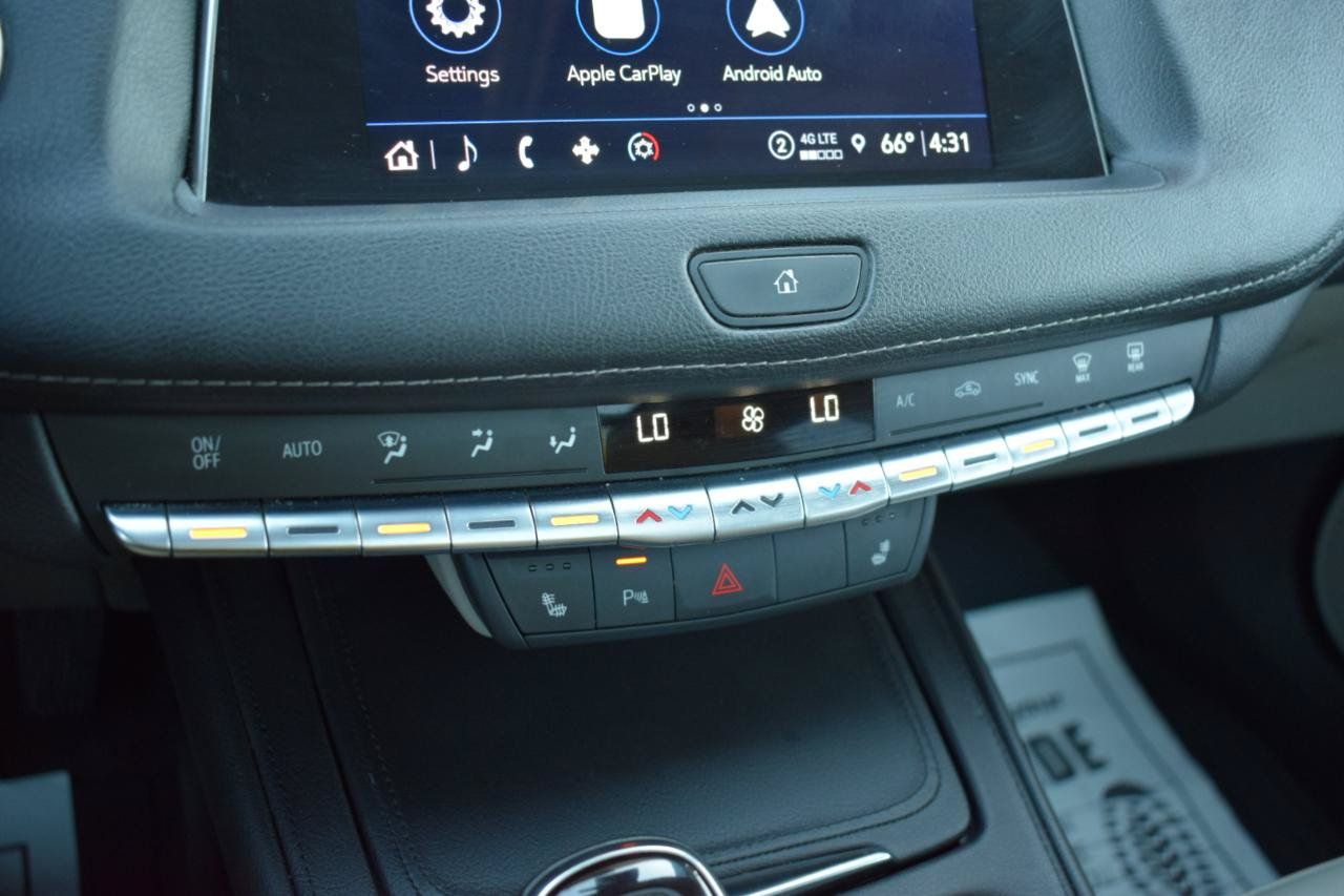 Used 2022 Cadillac XT4 Luxury w/ Cold Weather Package AWD/4WD image 29