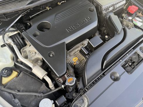 Used 2016 Nissan Altima 2.5 SV FWD image 23
