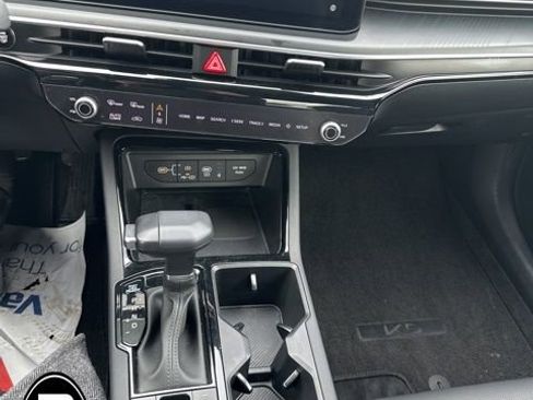 Certified 2025 Kia K5 GT-Line image 12