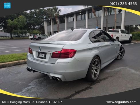 Used 2013 BMW M5 RWD image 5