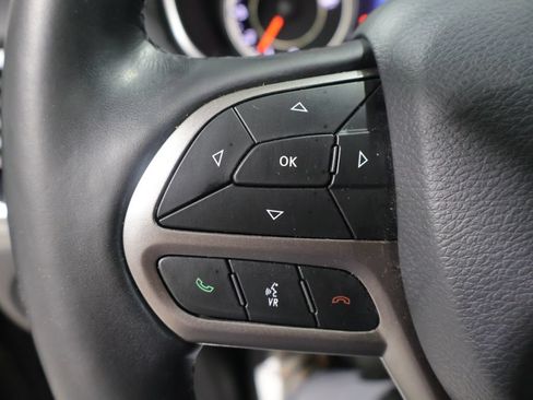 Used 2021 Jeep Cherokee Limited AWD/4WD image 33