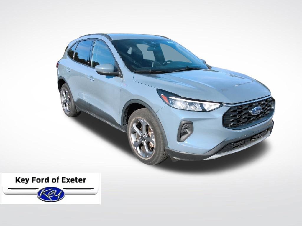 Used 2025 Ford Escape ST-Line Select AWD/4WD image 1