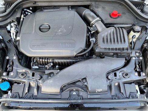 Used 2024 MINI Cooper 4-Door Hardtop image 33