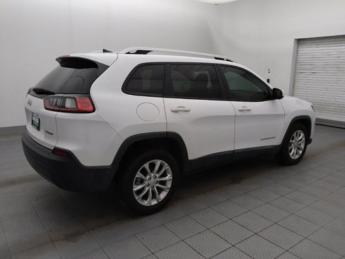 Used 2020 Jeep Cherokee Latitude image 10