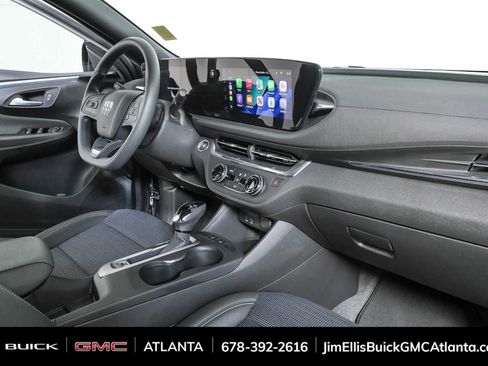 Used 2026 Buick Envista Preferred FWD image 19