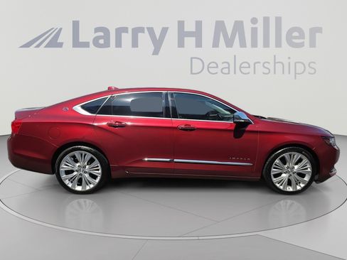 Used 2016 Chevrolet Impala LTZ w/ Enhanced Convenience Package FWD image 9