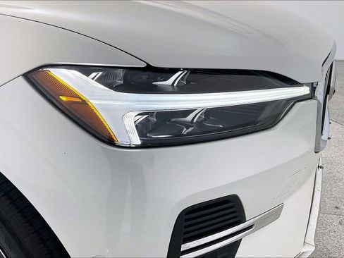 Certified 2022 Volvo XC60 T8 Inscription Expression image 37