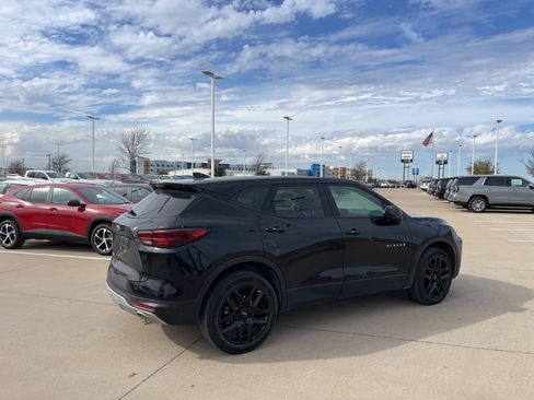 Used 2023 Chevrolet Blazer LT w/ Driver Confidence Package image 5