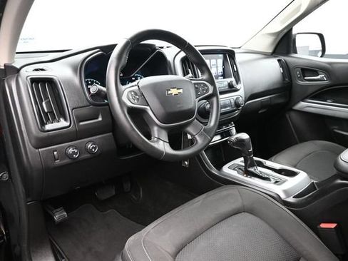 Used 2018 Chevrolet Colorado LT AWD/4WD image 20