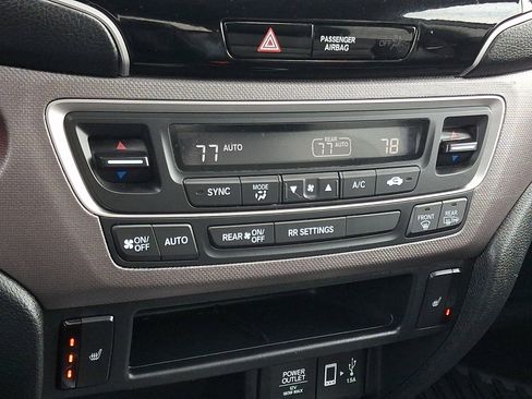 Used 2023 Honda Ridgeline RTL image 17