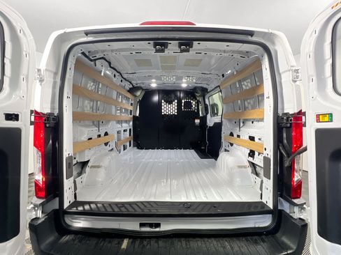 Used 2025 Ford Transit 250 Low Roof w/ Exterior Upgrade Package RWD image 33