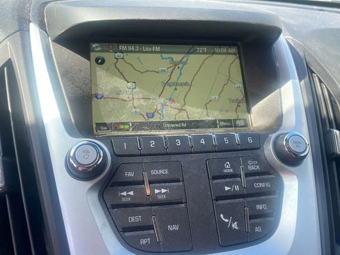 Used 2017 Chevrolet Equinox LT w/ Convenience Package image 14