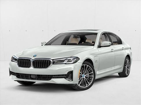Used 2023 BMW 530e w/ Convenience Package RWD image 1