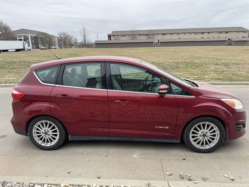 Used 2013 Ford C-MAX SEL image 4
