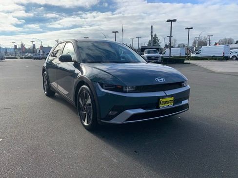 New 2026 Hyundai Ioniq 5 SEL image 9