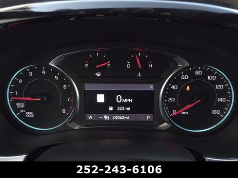 Used 2023 Chevrolet Traverse LT w/ LT Premium Package image 26