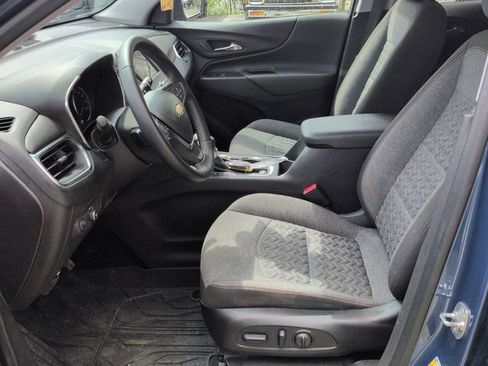 Used 2024 Chevrolet Equinox LT w/ LPO, Floor Liner Package FWD image 22