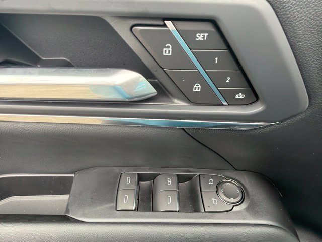 New 2027 GMC Terrain Denali w/ LPO, Floor Liner Package AWD/4WD image 9