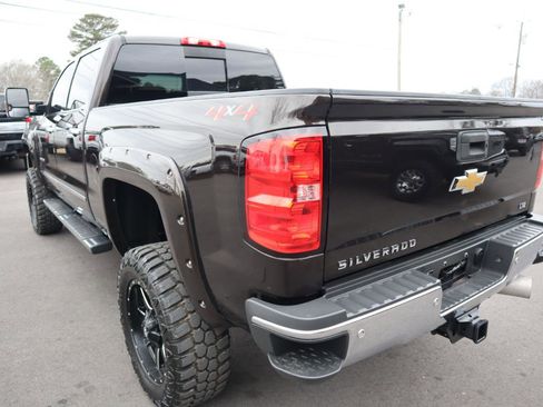 Used 2019 Chevrolet Silverado 2500 LTZ w/ Duramax Plus Package image 7