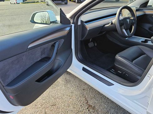 Used 2022 Tesla Model 3 Long Range image 19