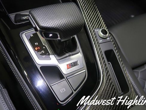 Used 2022 Audi RS 5 image 32