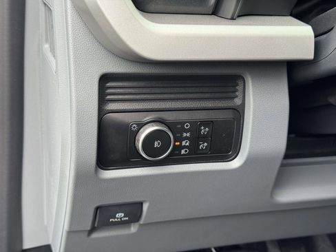 New 2026 Ford F550 4x4 Regular Cab Super Duty image 19