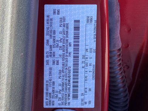 Used 2021 Ford Escape Titanium w/ Titanium Premium Package image 21