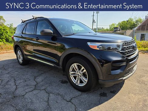 Used 2020 Ford Explorer XLT w/ Class III Trailer Tow Package AWD/4WD image 6
