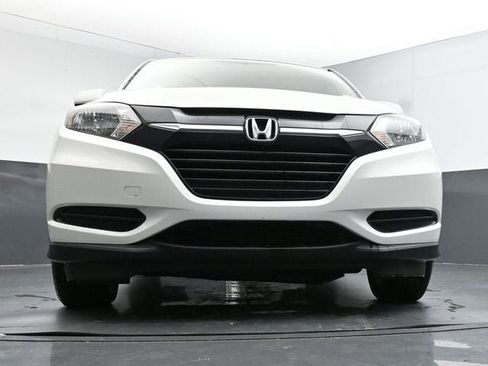 Used 2016 Honda HR-V LX image 39
