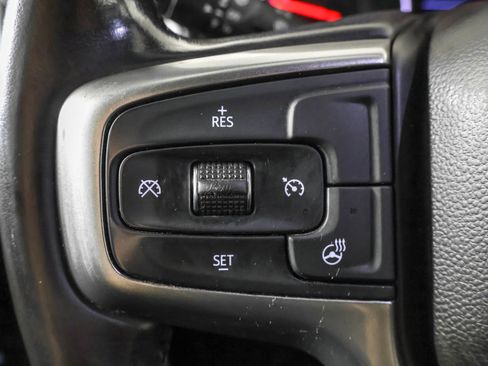 Used 2021 Chevrolet Silverado 1500 LT image 25