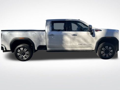 Used 2024 GMC Sierra 2500 Denali w/ Denali Reserve Package image 7