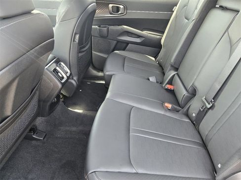 New 2025 Kia Sorento S w/ Panoramic Sunroof Package image 21