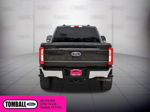 Used 2024 Ford F250 XLT w/ FX4 Off-Road Package image 6