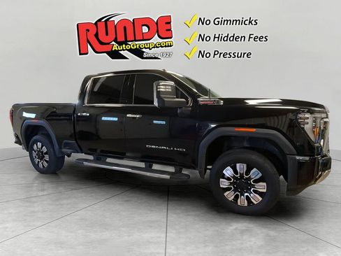 Used 2024 GMC Sierra 3500 Denali w/ Denali Reserve Package AWD/4WD image 5