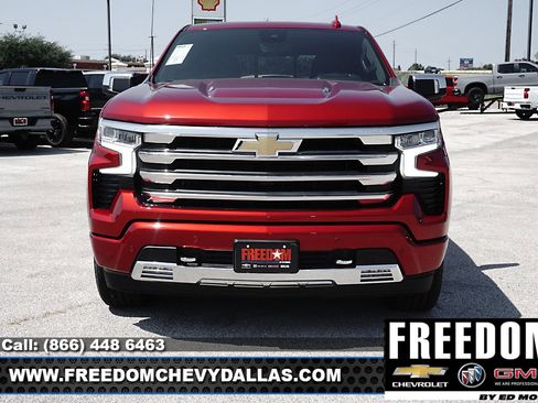 New 2025 Chevrolet Silverado 1500 High Country image 2